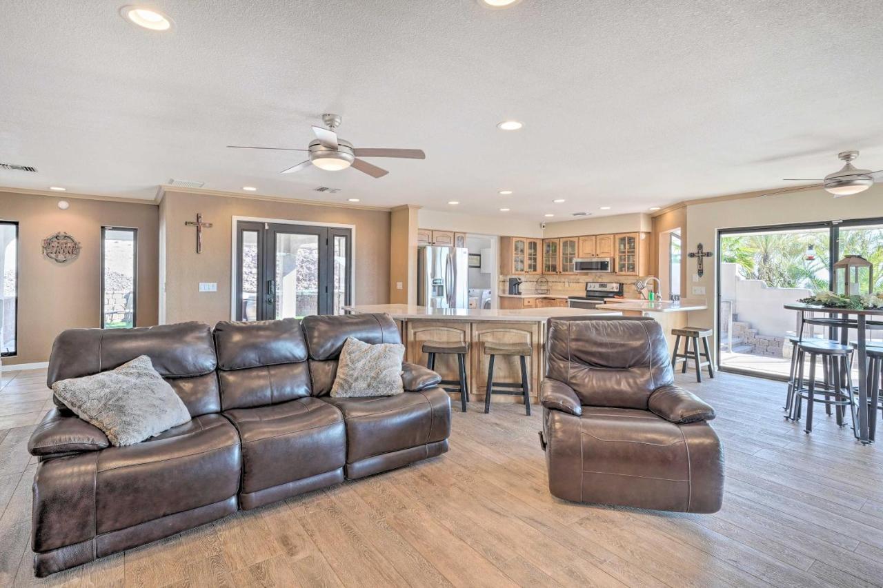 Stunning Lake Havasu City Getaway With Hot Tub! Exterior photo